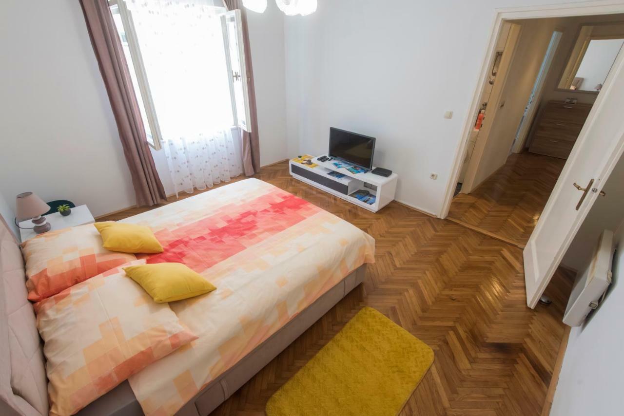 T&M Apartment With Parking In The Old Town Задар Екстериор снимка
