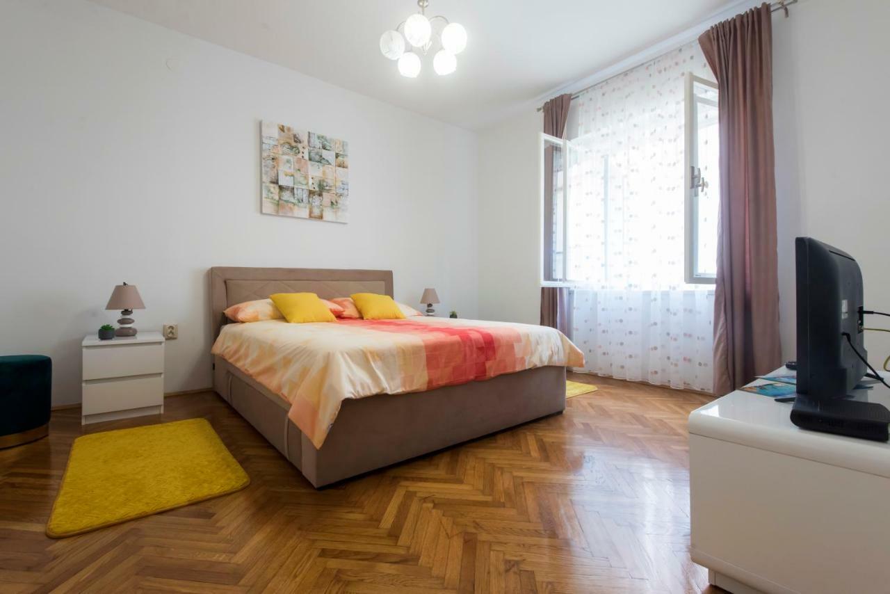 T&M Apartment With Parking In The Old Town Задар Екстериор снимка